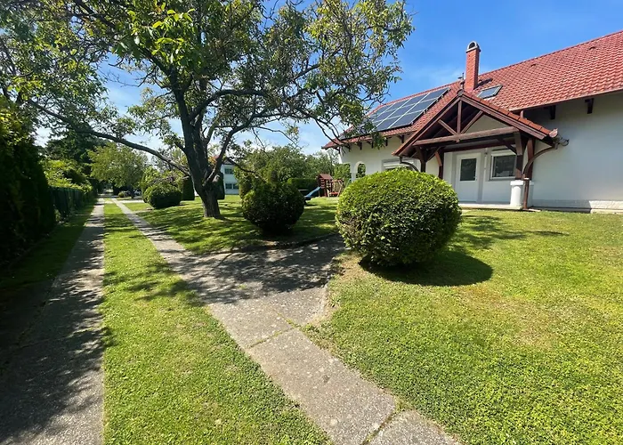 Frankie Iii. דירה