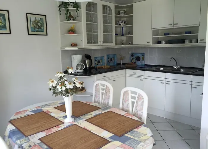 Frankie Iii. דירה